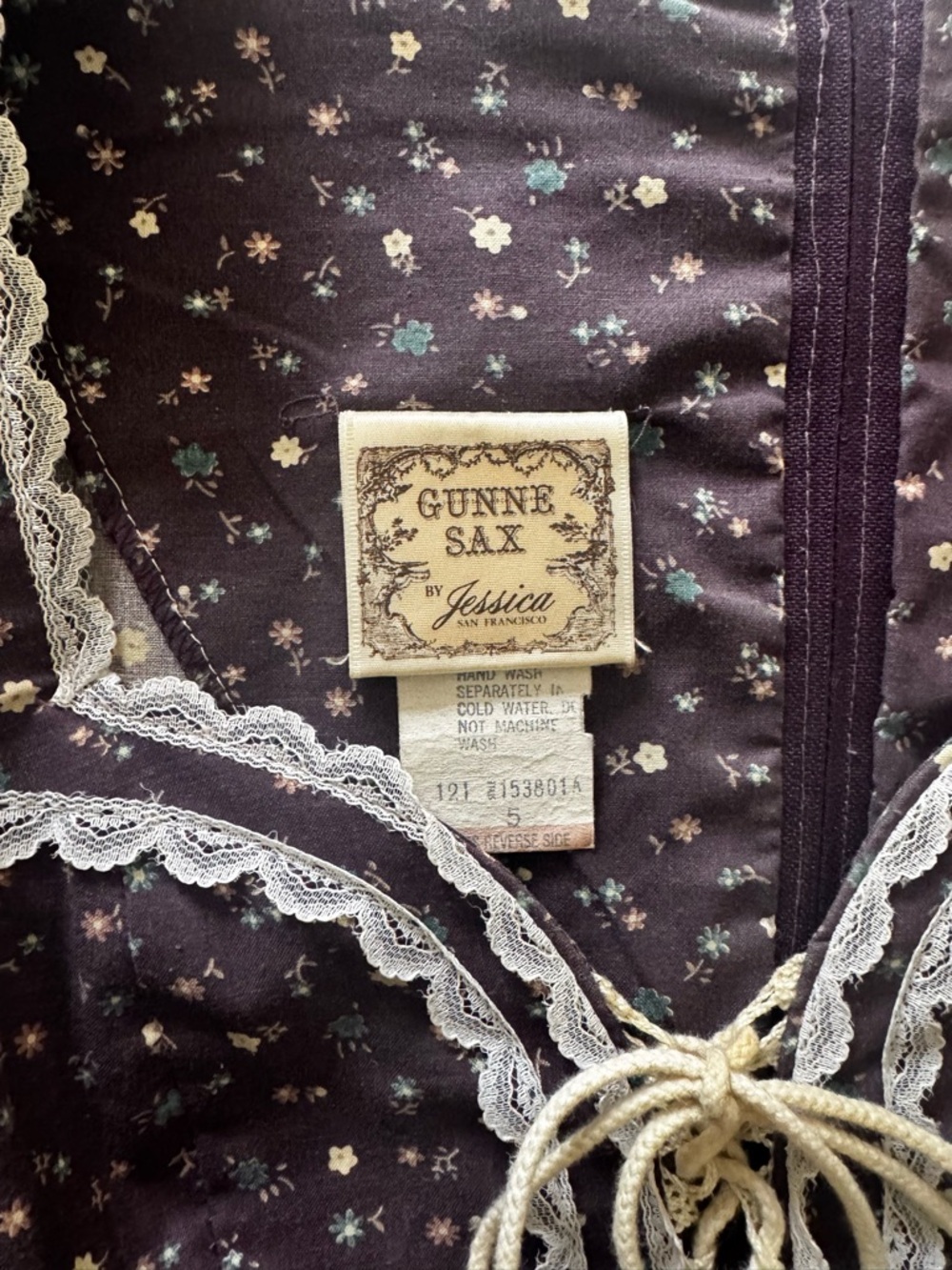 Women's original Gunne Sax Dress - Picture 8 of 13